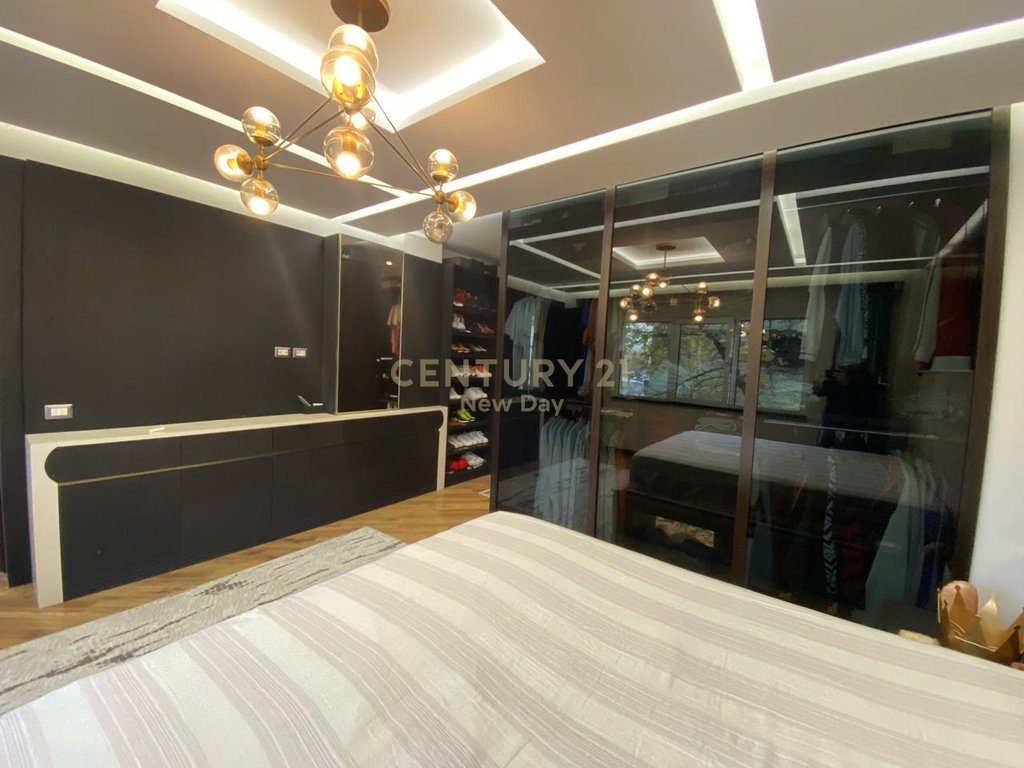 LUXURY APARTMENT PER SHITJE