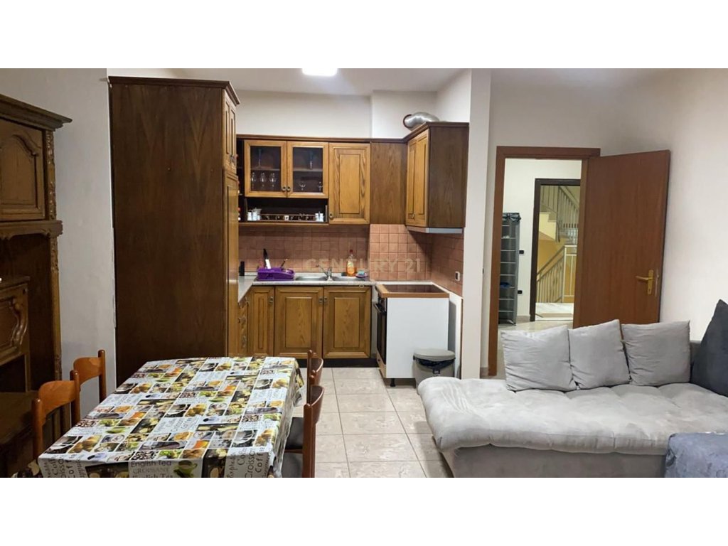 JEPET ME QIRA APARTAMENT 1+1, 70 m², BUZË DETIT – GOLEM