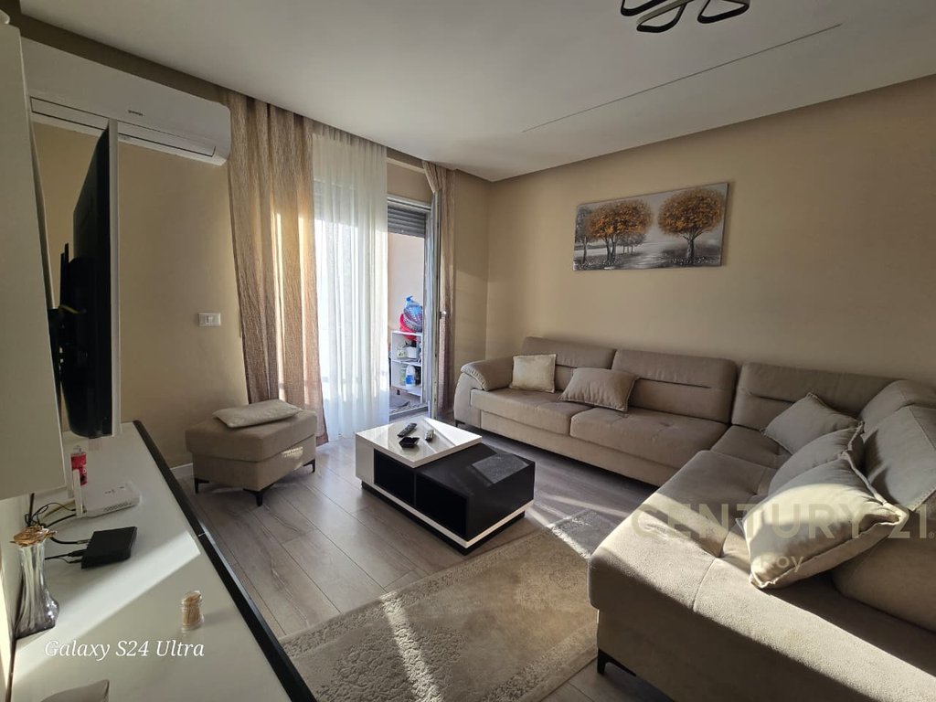 SHITET APARTAMENT 1+1 PRANE VALA PARK, DURRES !!!