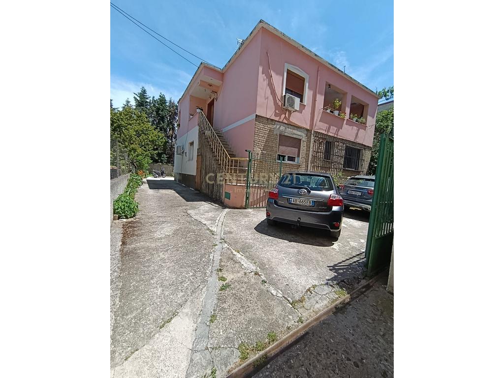 Apartament 3+1 për Shitje në Misto Mame