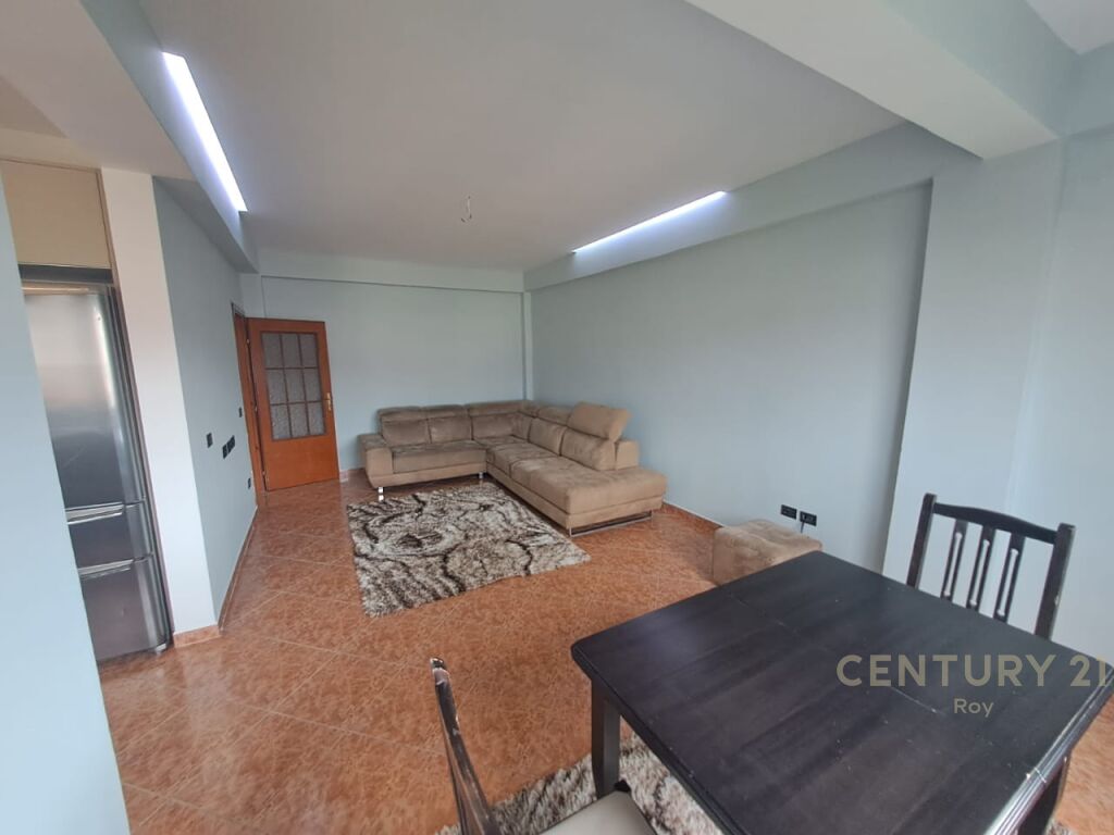 Apartament 2+1 me Qira në Lagja nr.18, Durrës - 350€ | 86 m²