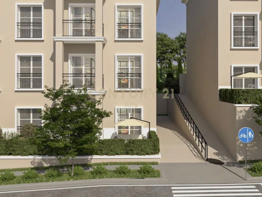 Shitet apartament 3+1+2 tek Rolling Hills Liqeni-Farke!