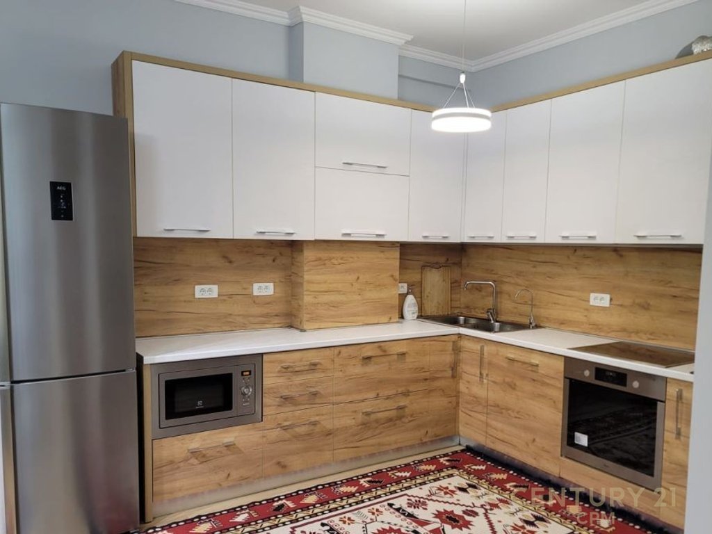 JAPIM APARTAMENT ME QIRA 2+1+2 TEK 5 MAJI!!