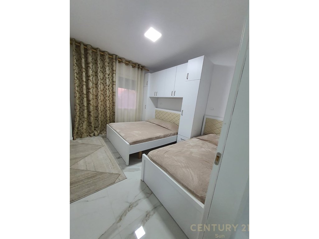 JEPET ME QIRA APARTAMENT 1+1,PRANE HOTEL GRINT NE GOLEM!