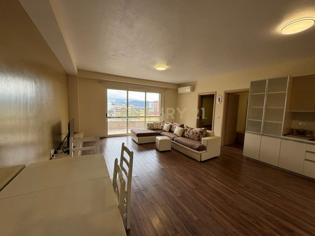 Apartament 2+1+2 tualete per shitje në Qender te Shkodrës - 160,000€ | 120 m²