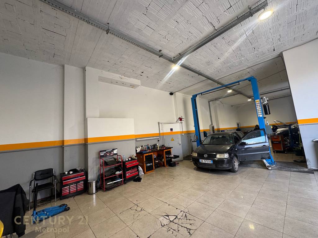OFROJME PER QIRA AMBIENT KAT 0 NE RRUGEN SIRI KODRA!