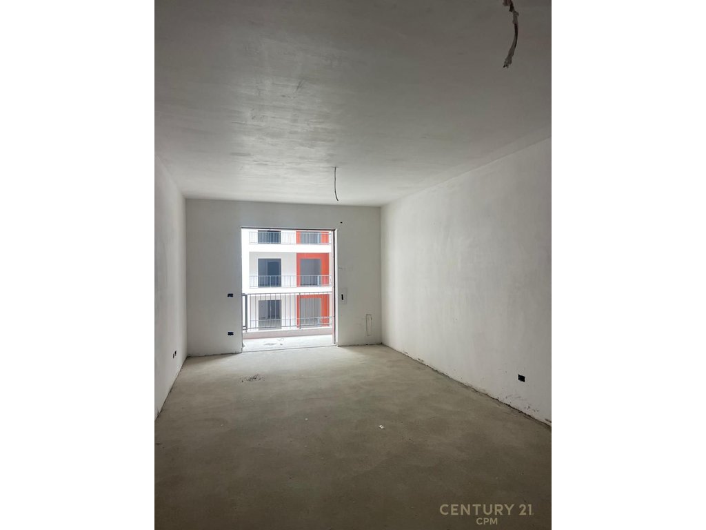 Apartament 1+1 Për Shitje në Paskuqan