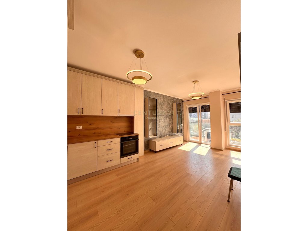!!SHITET APARTAMENT 1+1 TEK RRUGA JORDAN MISJA –  AFER BULEVARDIT TE RI!!