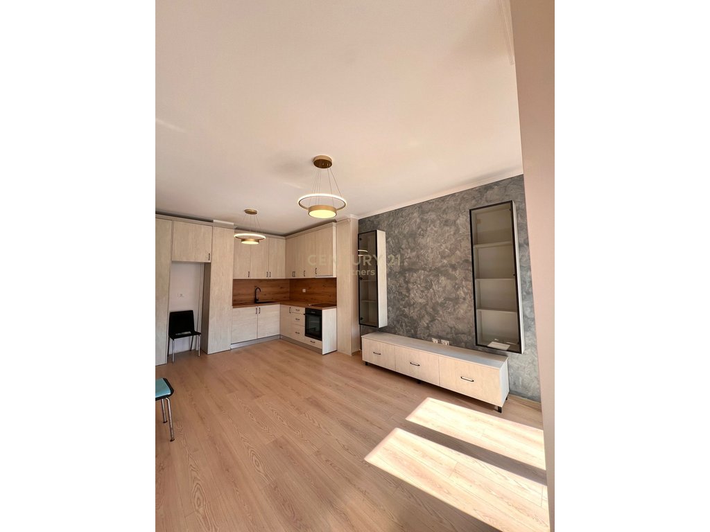 !!SHITET APARTAMENT 1+1 TEK RRUGA JORDAN MISJA –  AFER BULEVARDIT TE RI!!