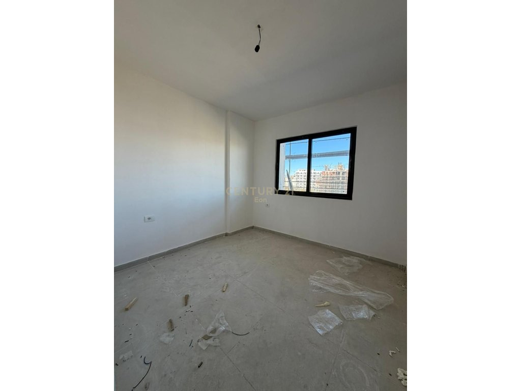 APARTAMENT 1+1PER SHITJE I NDARE NE 2 GARSONIERE, TEK REZIDENCA EON ,NE GOLEM!