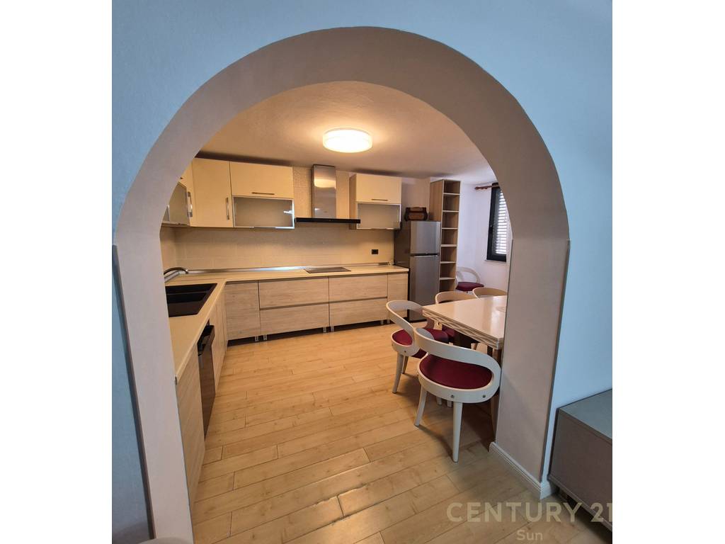 Apartament 2+1+ 8m ballkon për shitje në një nga zonat më të kërkuara të qytetit, pranë Shkollës së Baletit!