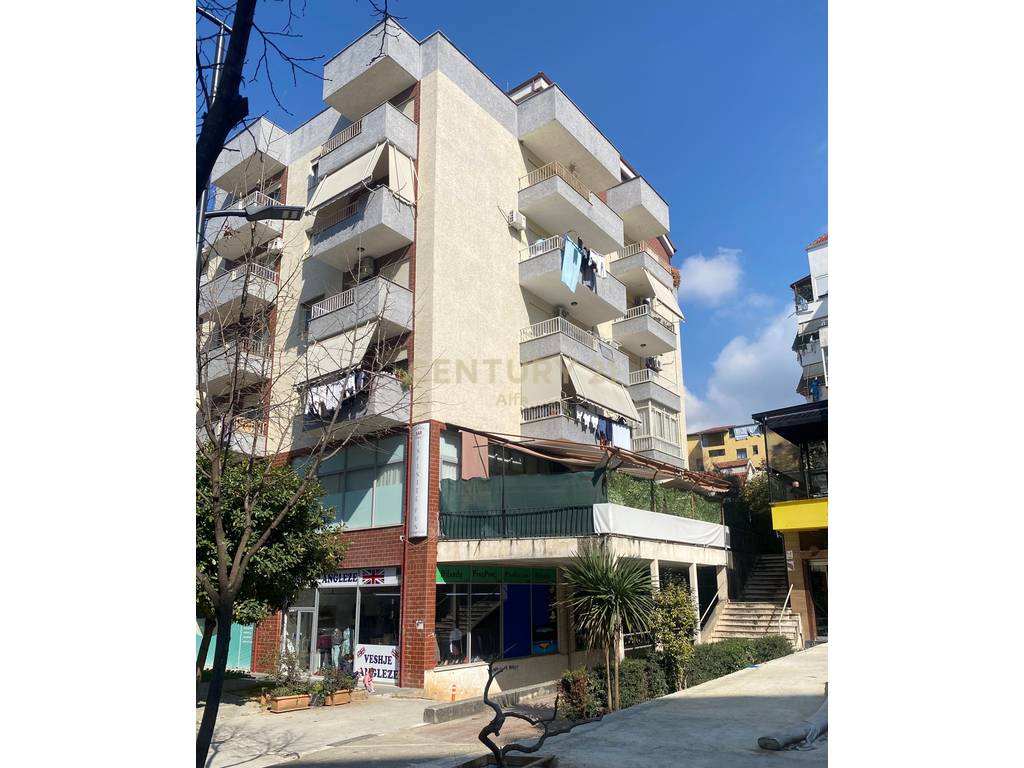 Apartament 2+1 për shitje në Fresk pranë Bar Twist