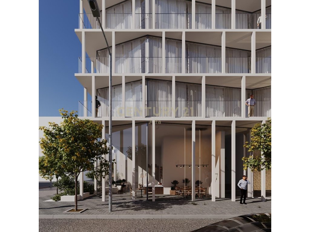 APARTAMENT 1+1 PER SHITJE TEK SHKOLLA E KUQE !
