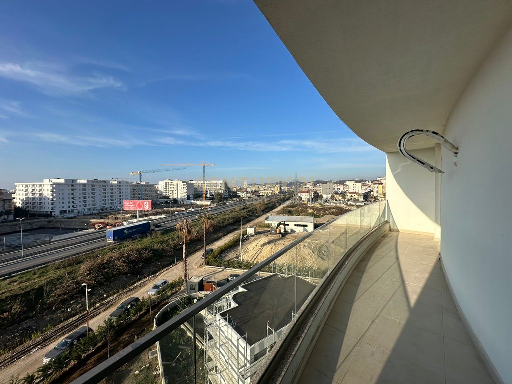 EKSKLUZIVE! SHITET APARTAMENT 2+1 NE REZIDENCEN EON GOLEM !