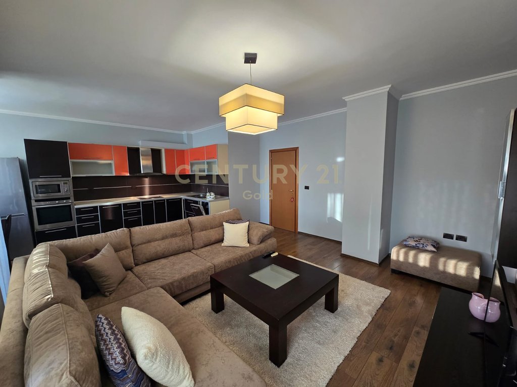 APARTAMENT 2+1+2 PER QERA TEK KOMPLEKSI HALILI!