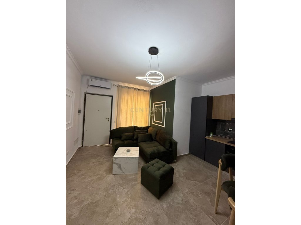 Shitet Apartament 1+1 me depo dhe parkim te Shkembi Kavajes  !