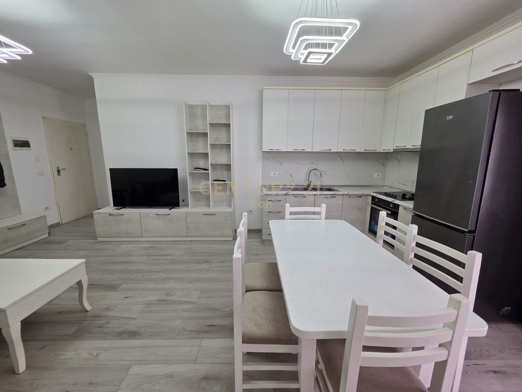 Apartament 2+1 Në Shitje në Durrës, Ish Fabrika e Bukës !