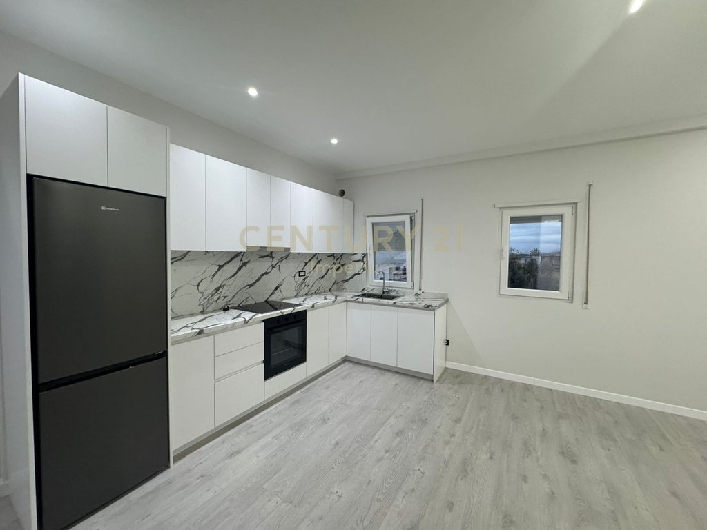 Apartament 1+1 me Verandë  – Kodra e Priftit