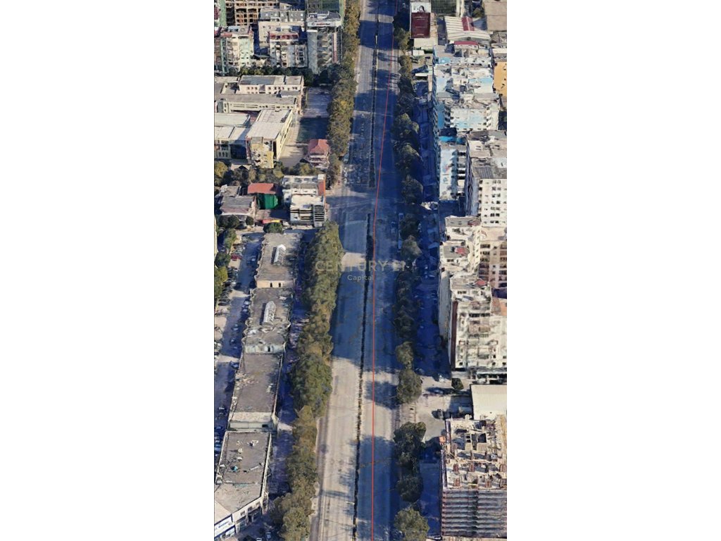 Dyqan ose ambient biznesi për qira në Rrugën Dritan Hoxha, 187 m², Laprakë