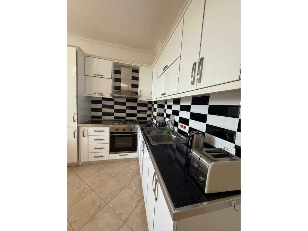 SHITET APARTAMENT 2+1+2 ME DY VERANDA DHE PAMJE PANORAMIKE NGA DETI – “UJI I FTOHTË”, VLORË!!!