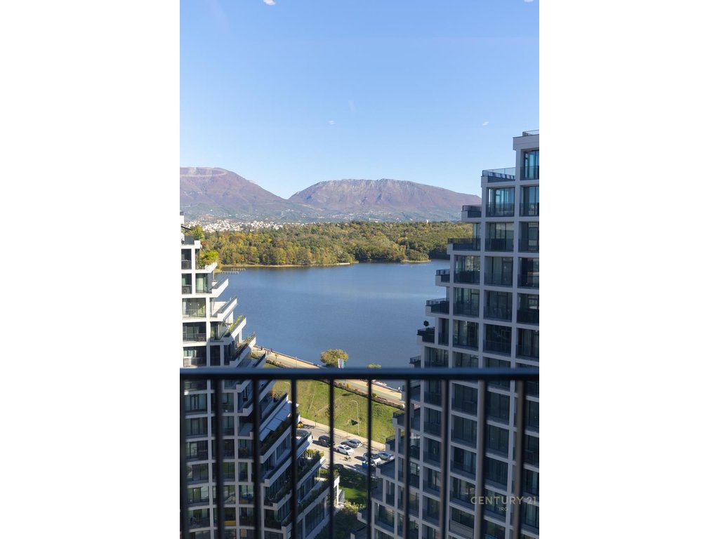 LAKE VIEW, SHITET APARTAMENT I SHTRIRE NE GJITHE KATIN !