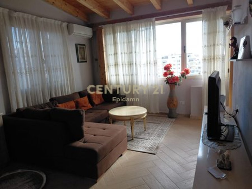 Apartament 1+1+post parkimi Me Qira në Vollga, Durrës - 370€ |