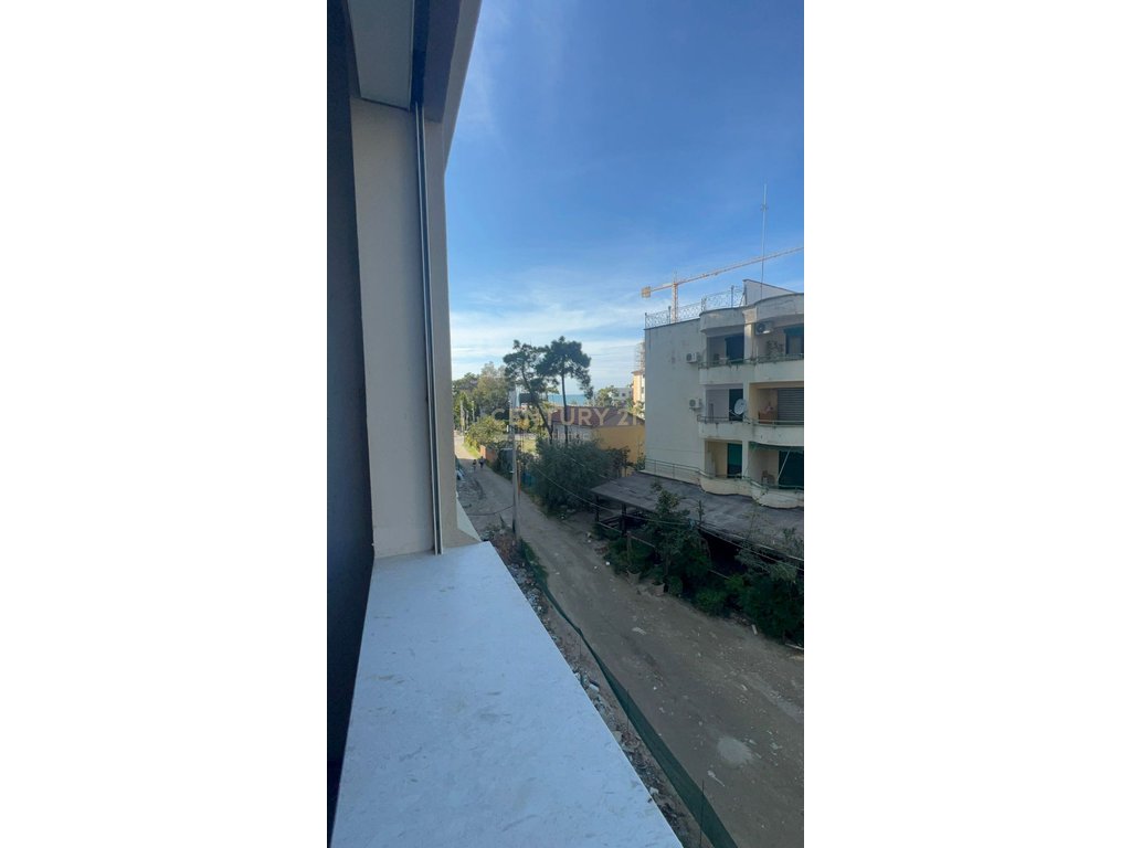 Apartament me lokacion fantastik dhe pamje deti 1+1+ballkon Për Shitje në Golem, Durrës - 144,375 | 87.5m²