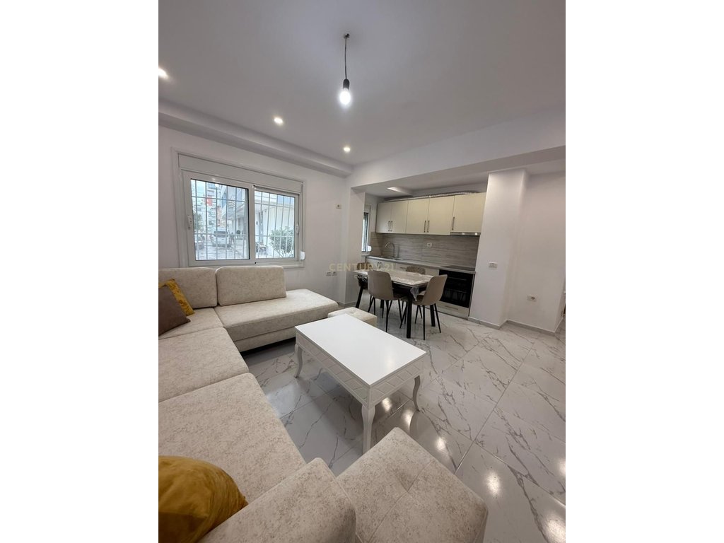 JEPET ME QIRA APARTAMENT 1+1 TEK “TREGU I ORIZIT”, VLORE
