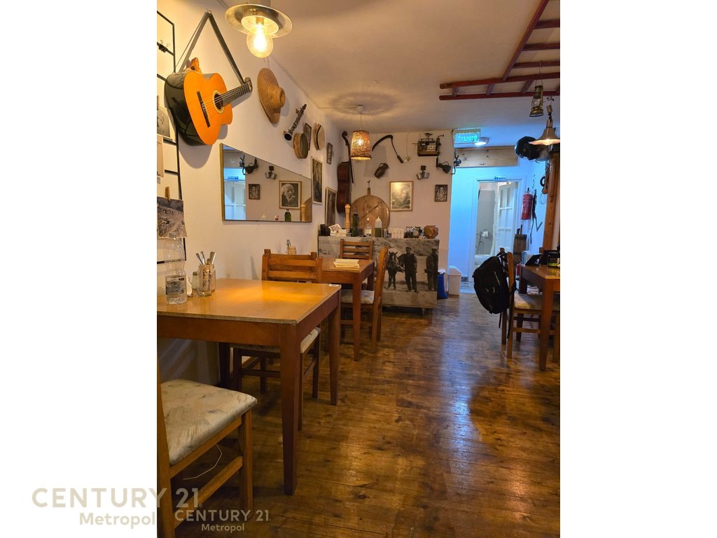 Bar / Restorant per qira në Vasil Shanto!