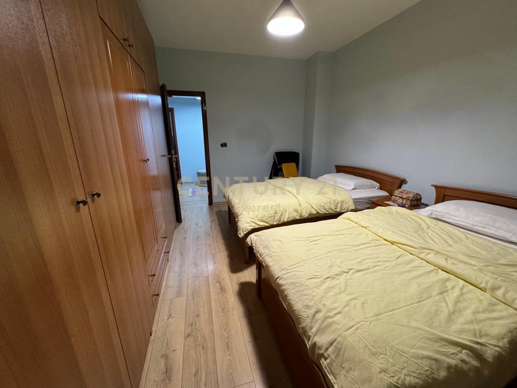 BRRYLI, SHESIM APARTAMENT 2+1+DYQAN