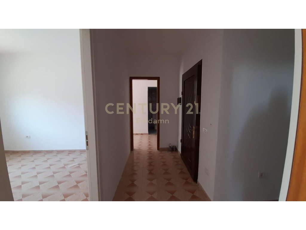 Apartament 2+1+2 Në Shitje në Golem, Durrës!!