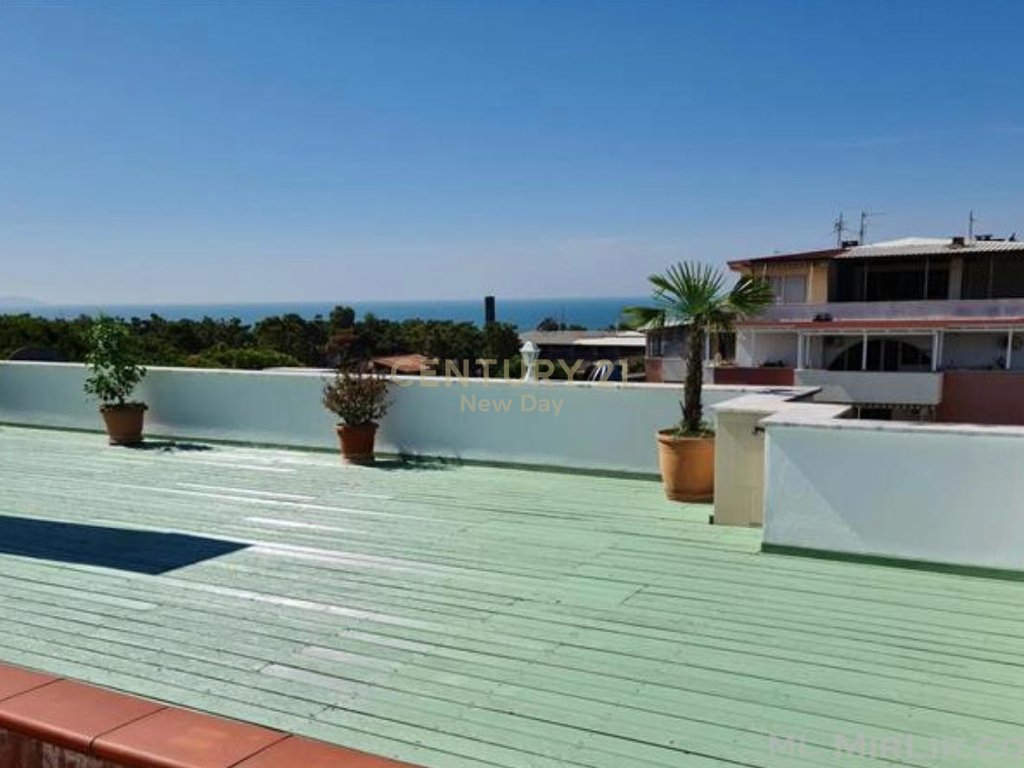 Shitet Penthouse ne  Kompleksi Alb-Adriatik.