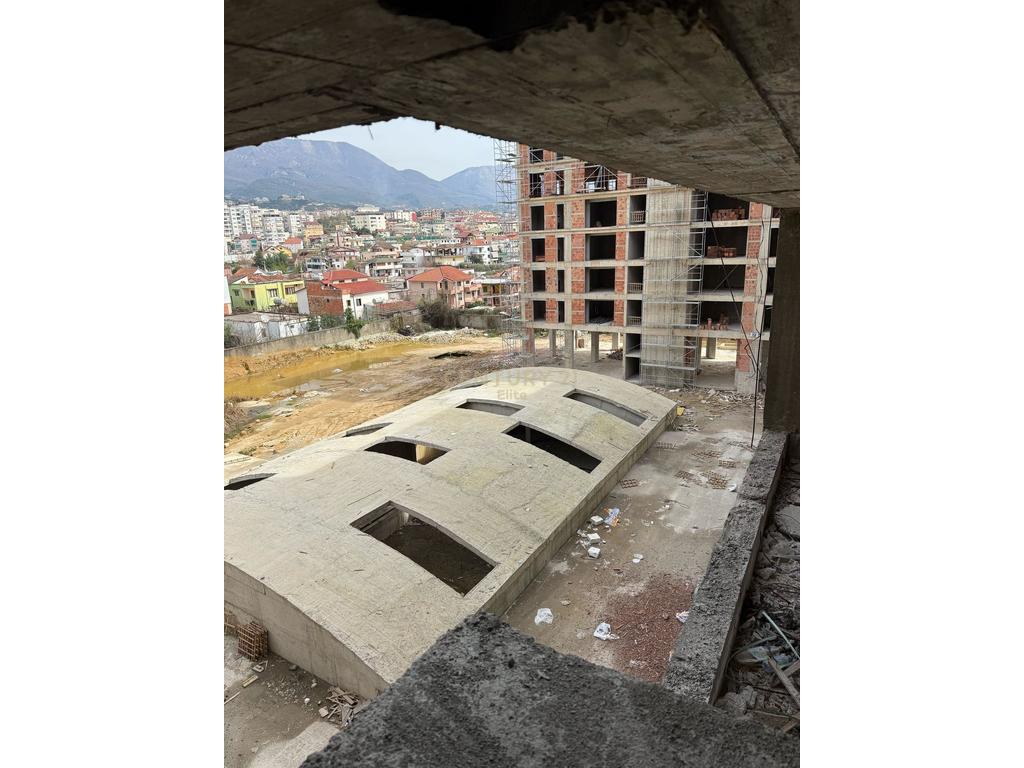 SHITET DY APARTAMENTE 1+1 NE PORCELAN!