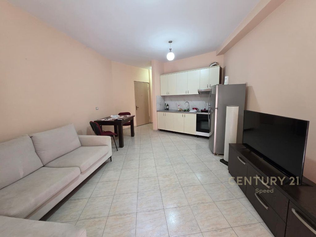 APARTAMENT 1+1 ME QIRA – FRESK