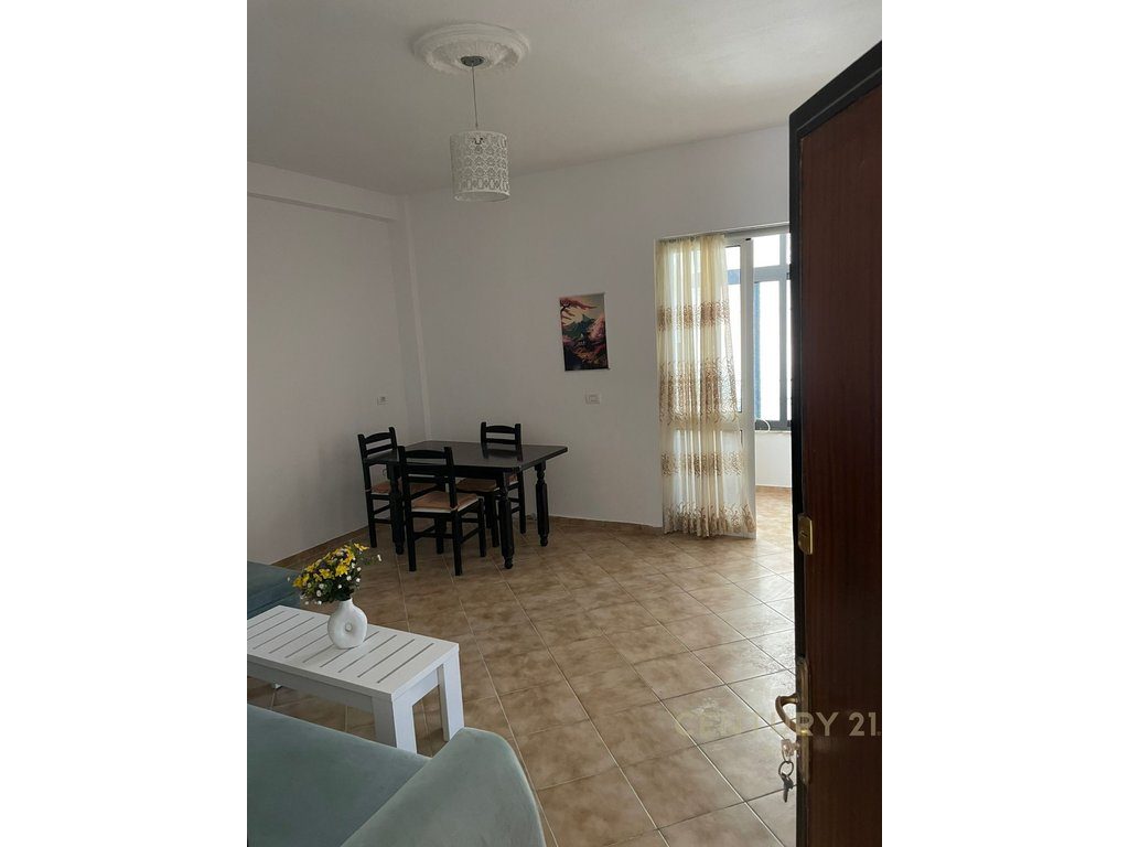 Apartament 2+1 Me Qira në Plazh, Durrës - 380€ | 74.28 m²