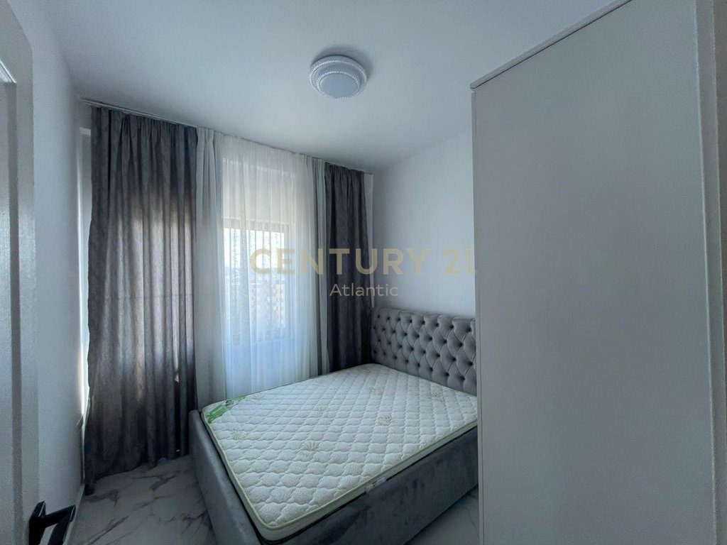 JEPET ME QERA APARTAMENT 2+1 NE MALIN E ROBIT