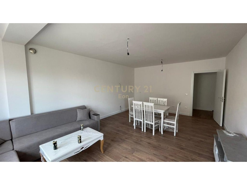 Apartament 2+1 Me Qira në Spitali, Durrës - 450€ !