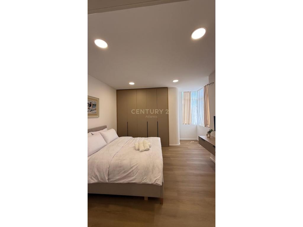 Apartament 1+1 Me Qira në Plazh, Durrës 50m Larg Detit !