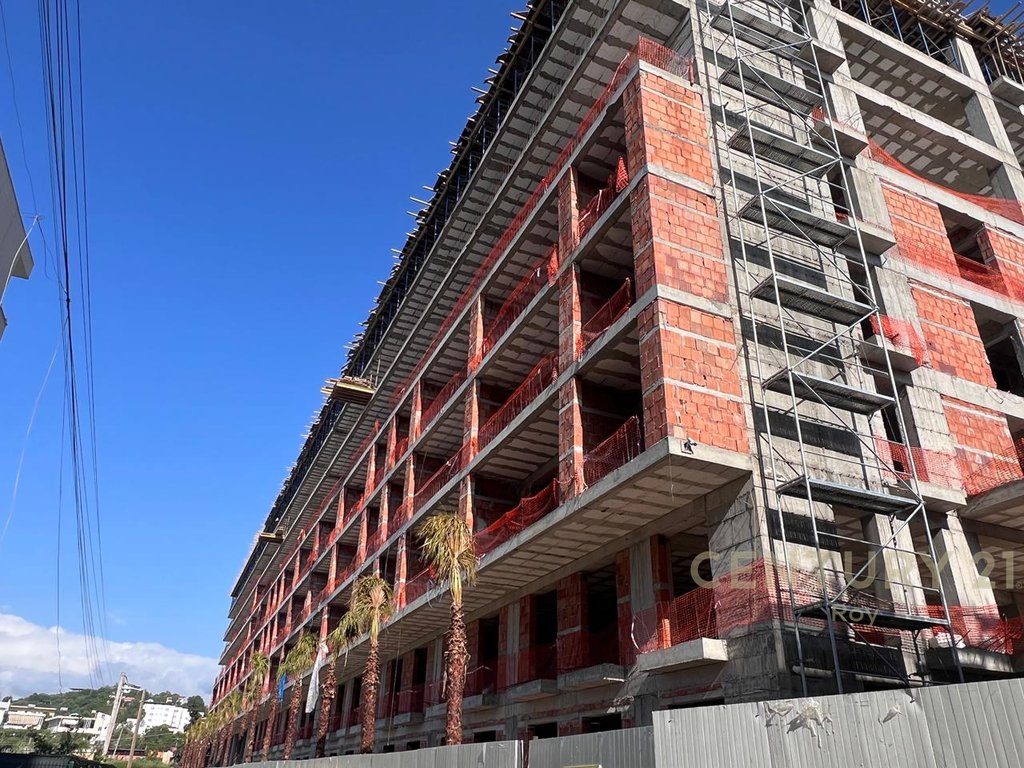 SHITET APARTAMENT 2+1+2T TEK KOMPLEKSI VIENA 2, GOLEM!