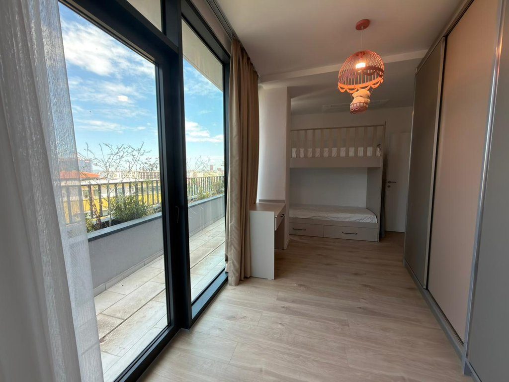 Japim me Qira Apartament 2+1+2 te Rezidenca Lake View!