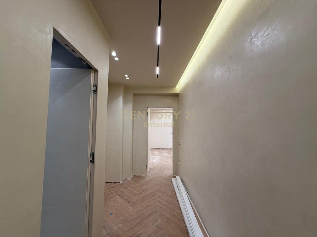 Apartament  2+1+2 per shitje tek Ish-Ekspozita