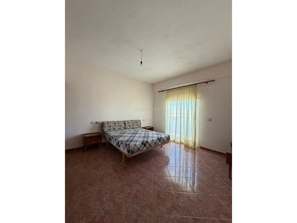 APARTAMENT 2+1 NË SHITJE – RRUGA E CIPAJVE
