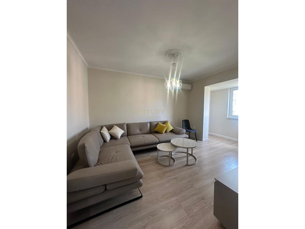 🏡 Jepet me qira apartament 1+1, Rruga e Durresit