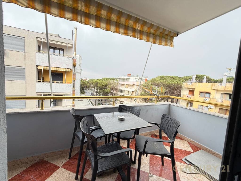 Apartament 2+1 per shitje tek Mali i Robit!