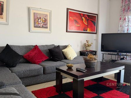 Shitet Apartament Modern 2+1+2, Rruga e Dibres