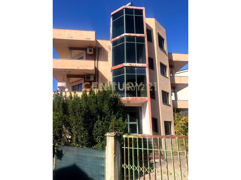 HOTEL PER SHITJE 4 KATESH NE RRUGEN DYTESORE ,SHKEMBI KAVAJES,DURRES( 670 milion leke) !