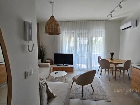 SHITET SUPER APARTAMENT NE PORTO LALEZ!