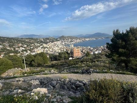 SHITET TOKE TRUALL 500M2 NE SARAND ME PAMJE DETI