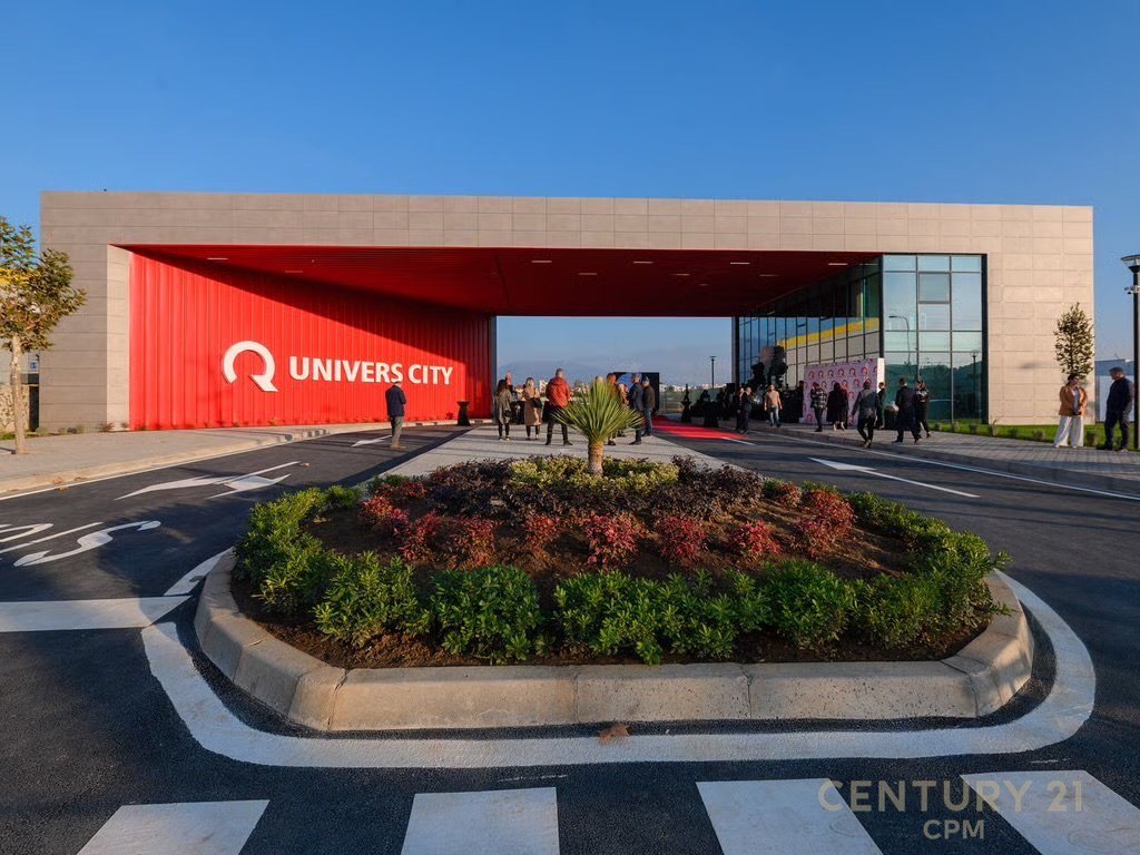 🏢 AMBIENT PËR QIRA TEK UNIVERSCITY! 📍