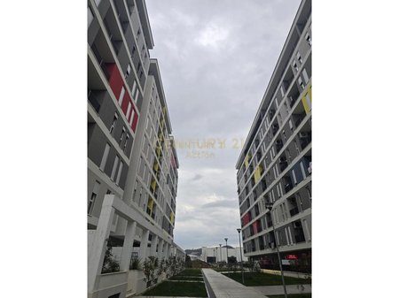 🏢 AMBIENT PËR QIRA TEK UNIVERSCITY! 📍